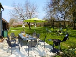 Maison charmante à Concremiers avec jardin et cheminée